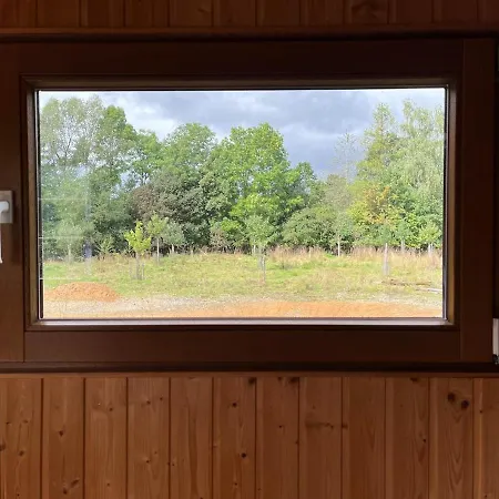 Apartamento Overnight In A Shepherd's Wagon Tiny House *