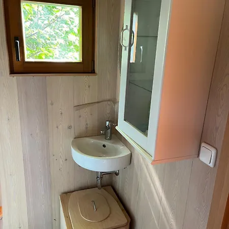 Overnight In A Shepherd's Wagon Tiny House Apartamento *
